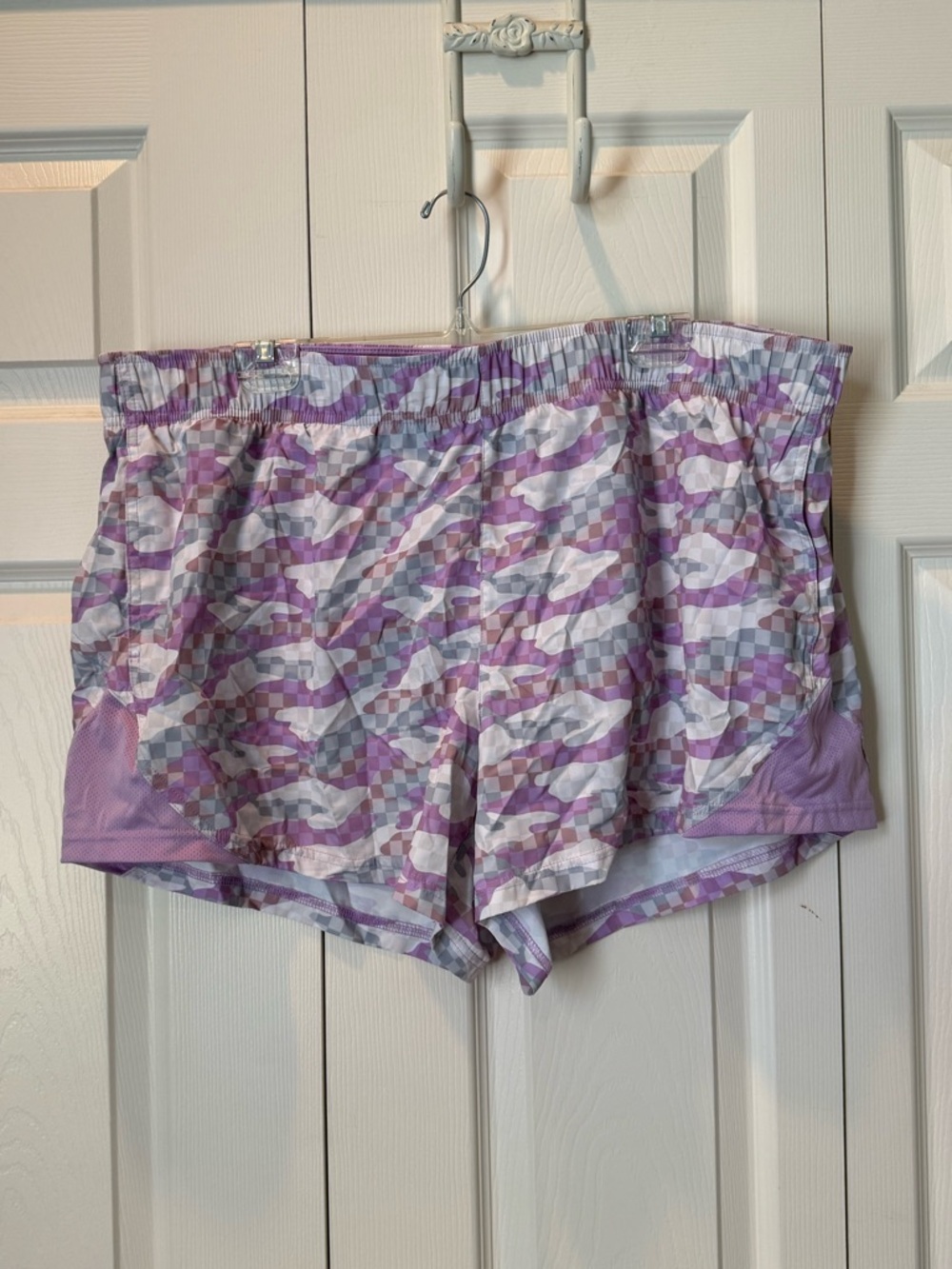 # Athletic Works XXXL Women’s Purple and White Athletic Shorts